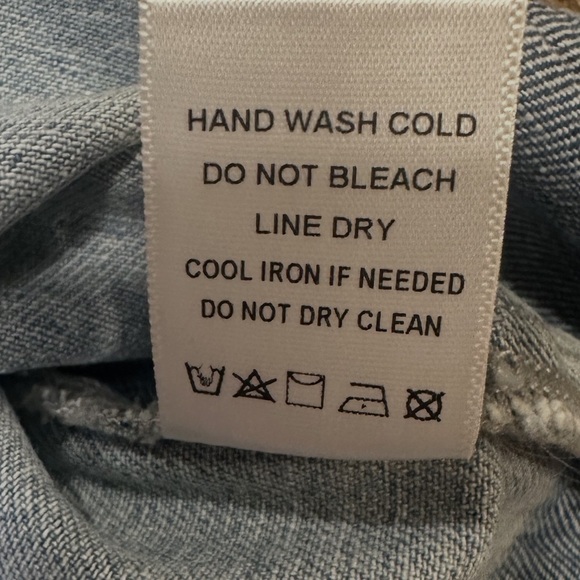 Lov Mor Denim Shacket Size Small Blue Oversized Button Down Front Collared Neck - Picture 14 of 15